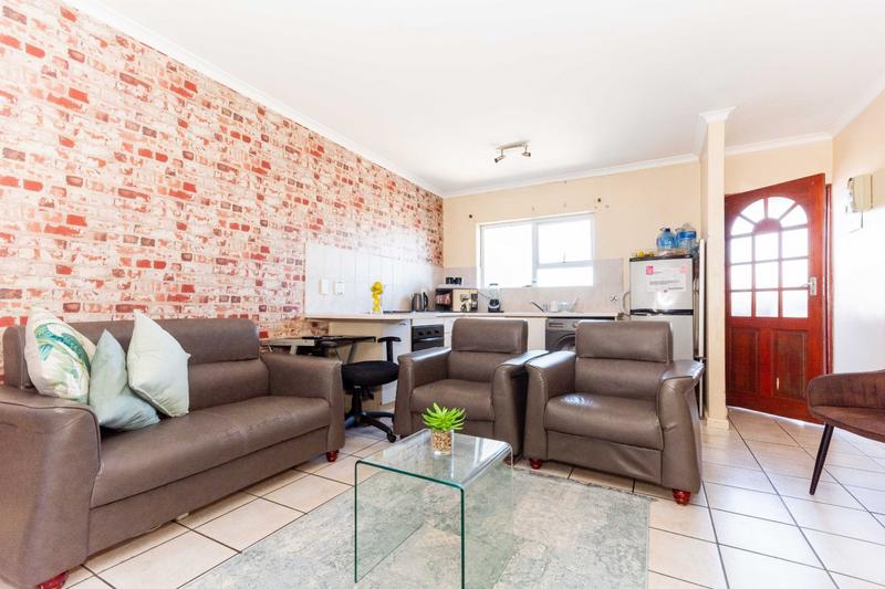 To Let 1 Bedroom Property for Rent in Parklands Western Cape